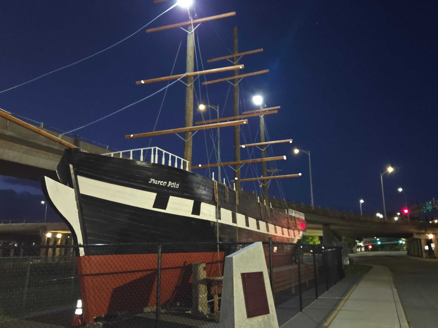 2 units of BigM 800W 30000 High Lumens Solar Flood Light with Aluminum body installed on the mast of a replica ship and lights up beautifully at night