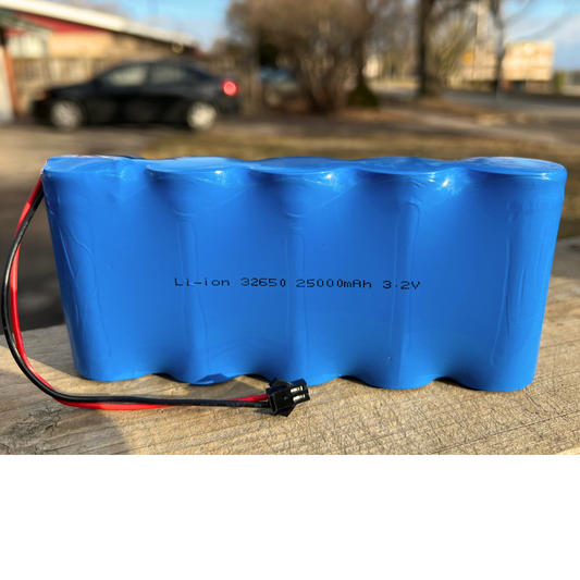Image of a BigM 3.2V 32650 25000mAH lithium ion rechargeable battery pack