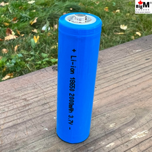 Load image into Gallery viewer, Image of 1unit of button top BigM 3.7v 2000mAH Heavy Duty Lithium Ion 18650 Rechargeable Battery , this comes in blue colour, product quality as described
