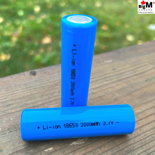 Load image into Gallery viewer, BigM flat top 3.7V 18650 Heavy Duty rechargeable  lithium ion 3000mAh batteries
