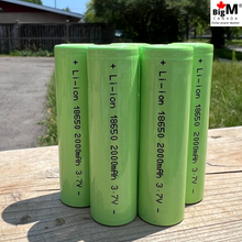 Load image into Gallery viewer, BigM 3.7v 2000mAH Heavy Duty Lithium Ion 18650 Rechargeable Battery has low self-discharge rate
