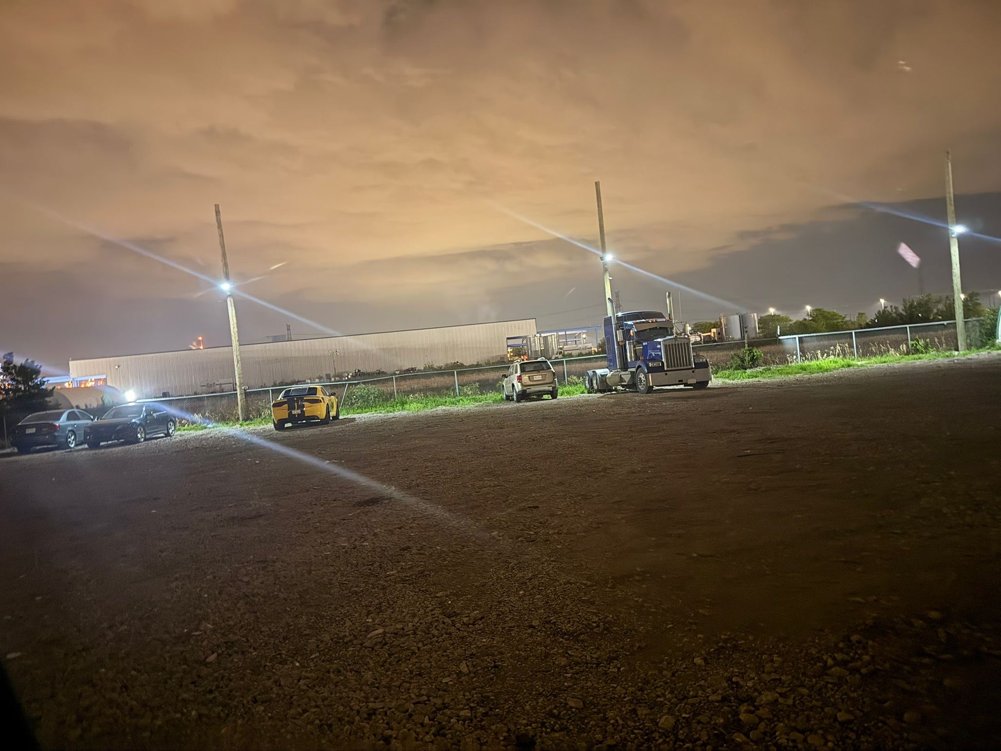 BigM 800W 30000 High Lumens Solar Flood Light with Aluminum body are installed at a large truck parking lots at  Edmonton.