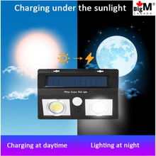 Cargar imagen en el visor de la galería, BigM 1000 Lumens Outdoor Solar Lights charges during day time &amp; works at night
