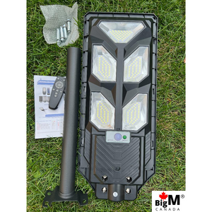 Image of a beautifully designed BigM 500w solar street lights with metal handle, remote