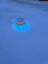 Cargar imagen en el visor de la galería, BigM RGB Color Changing Solar Mushroom Lights are glowing to turquoise color in the snow
