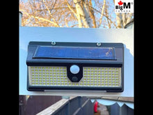 Cargar y reproducir el video en el visor de la galería, BigM 190 LED Bright Outdoor Solar Security Lights with Motion Sensor
